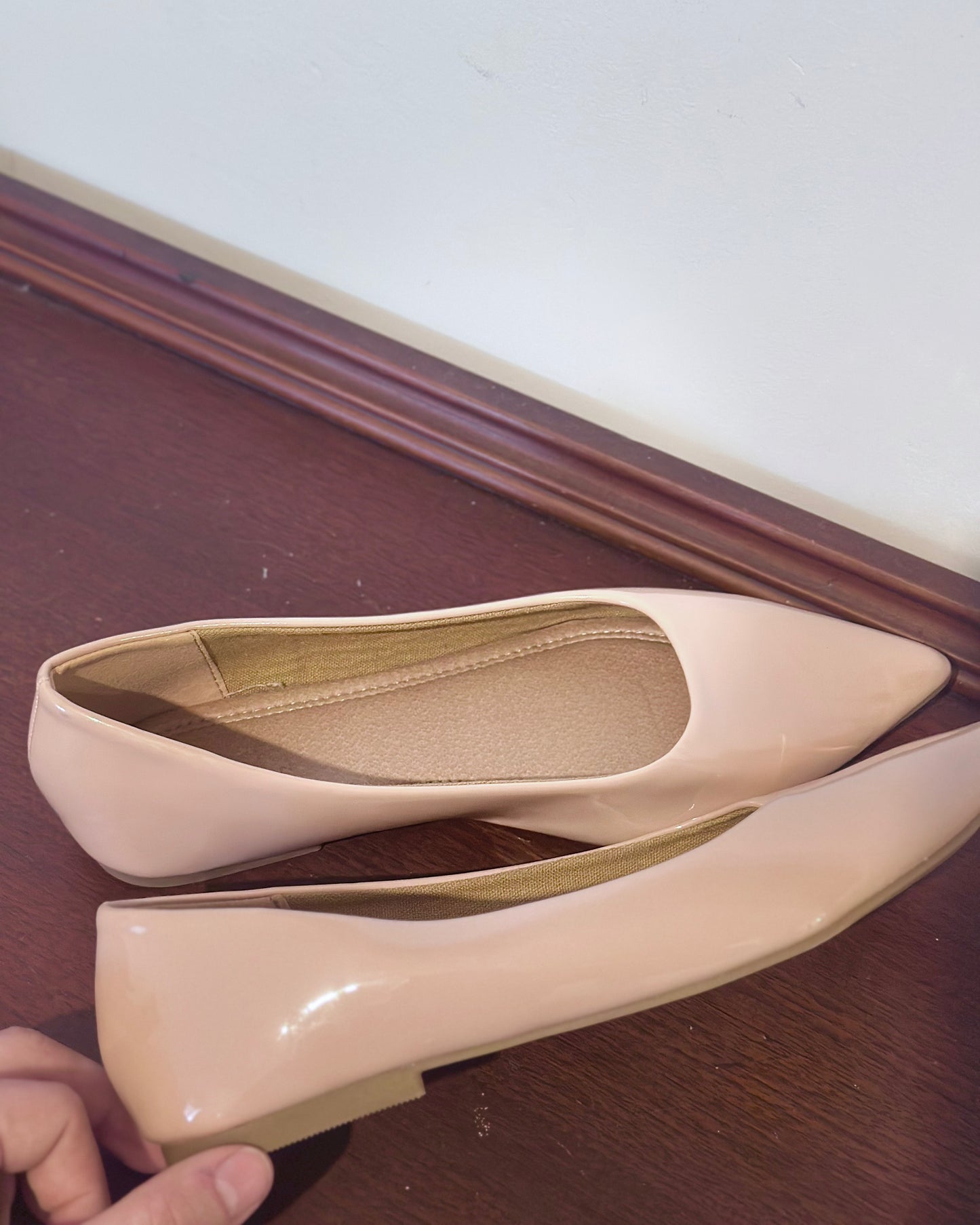 ASOS DESIGN pointed flats in nude patent PU — Size 38