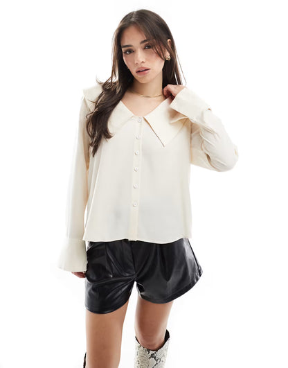 Miss Selfridge wide collared shirt in ivory — XS