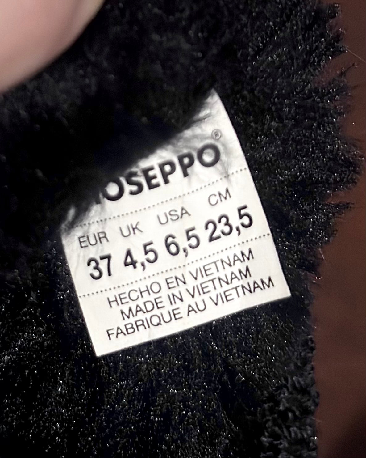 Gioseppo leather platform slip-on boots in black — Size 37