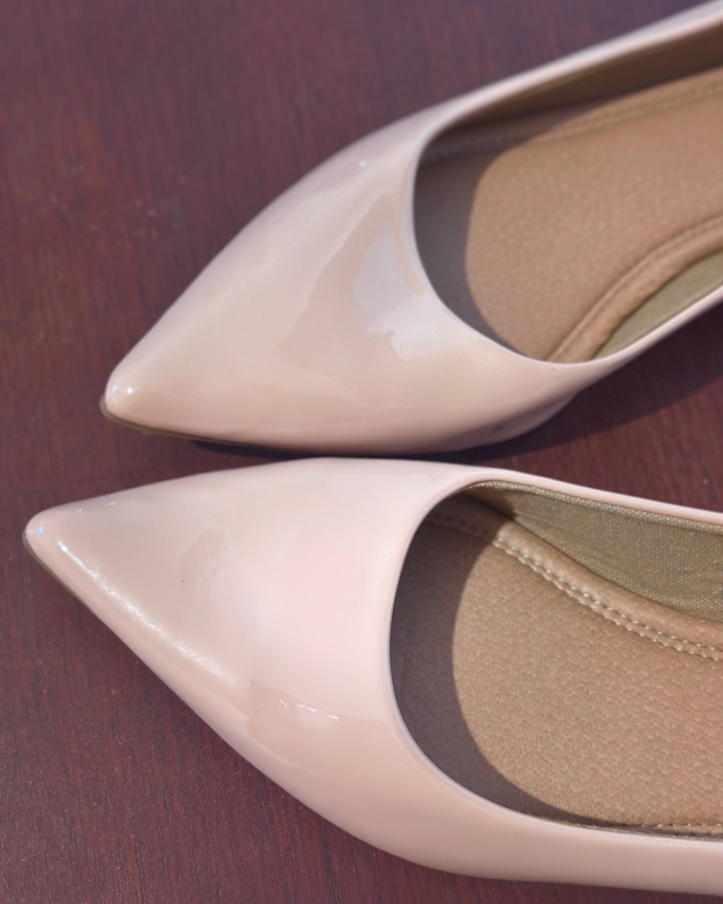 ASOS DESIGN pointed flats in nude patent PU — Size 38