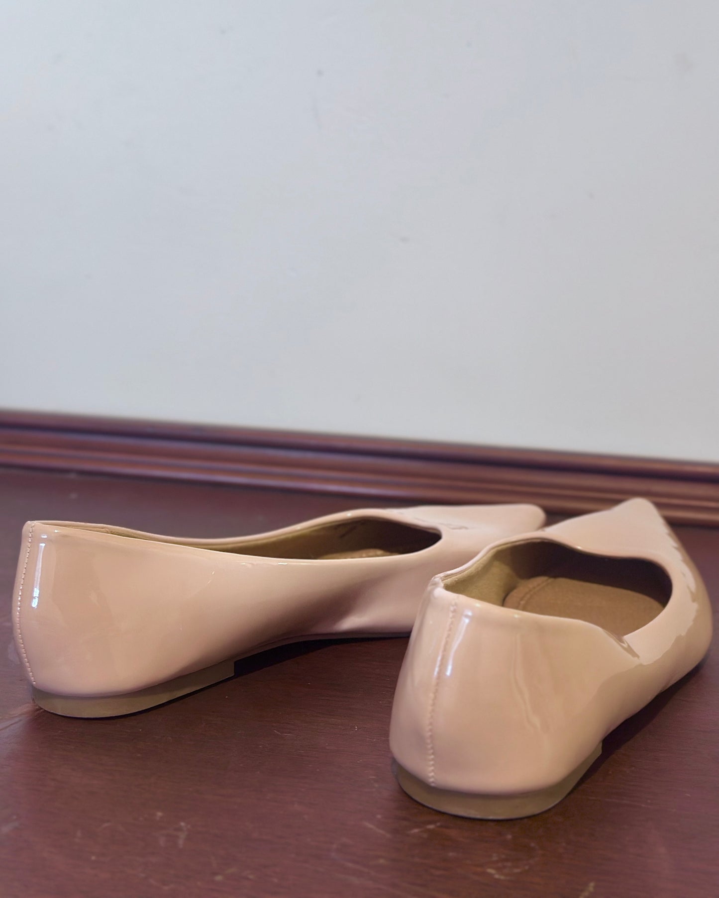 ASOS DESIGN pointed flats in nude patent PU — Size 38