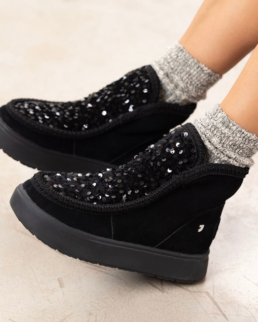 Gioseppo leather platform slip-on boots in black — Size 37